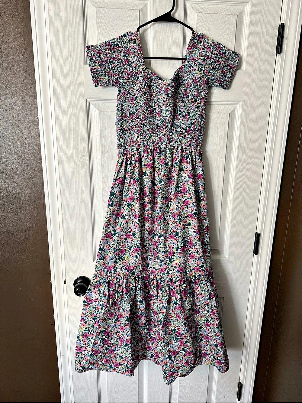 Pomander Place Floral Maxi Dress in Multicolor Medium Like New